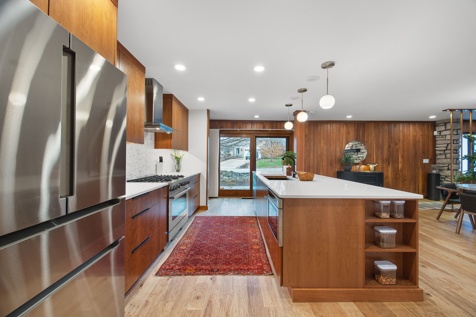 219 Parkview Drive, Bloomington, IL 61701