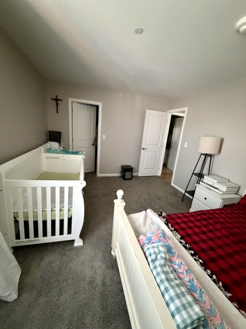 2216 Country Club Drive #25, Woodridge, IL 60517