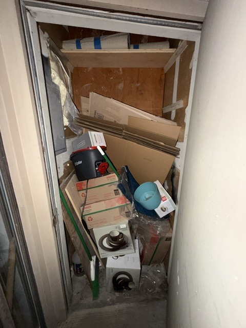 2216 Country Club Drive #25, Woodridge, IL 60517