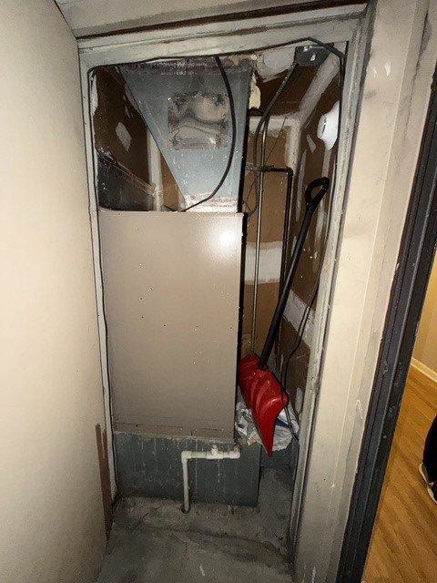 2216 Country Club Drive #25, Woodridge, IL 60517