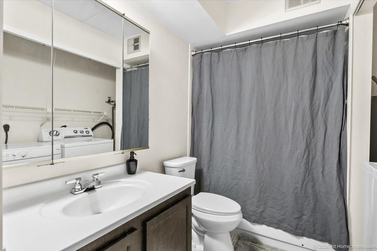 5202 Midlothian Turnpike #107, Crestwood, IL 60418