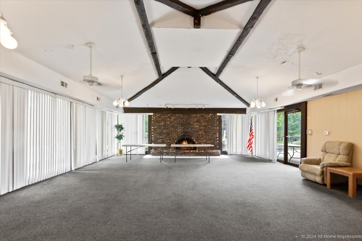 5202 Midlothian Turnpike #107, Crestwood, IL 60418