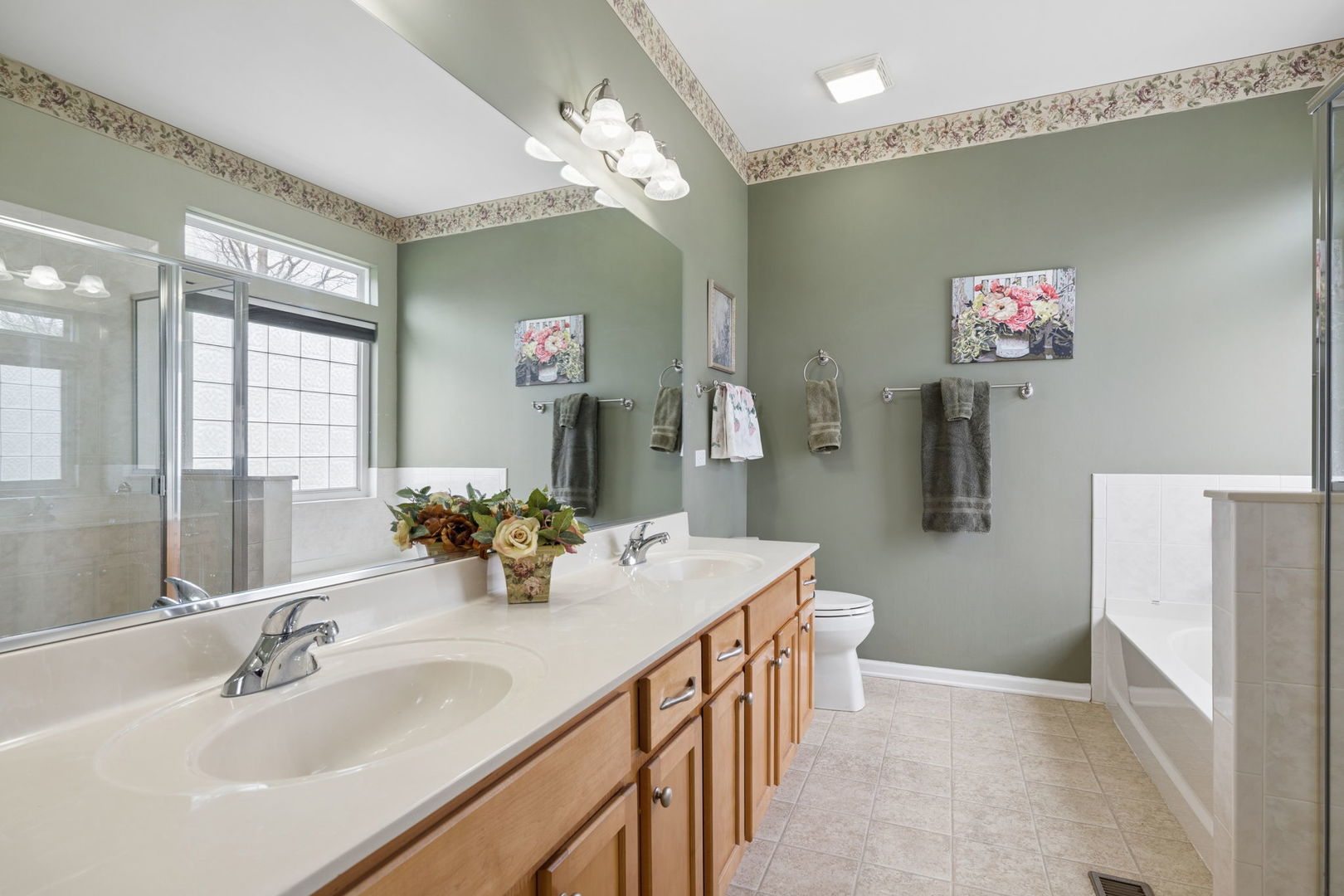 2189 Paddington Court, Aurora, IL 60502