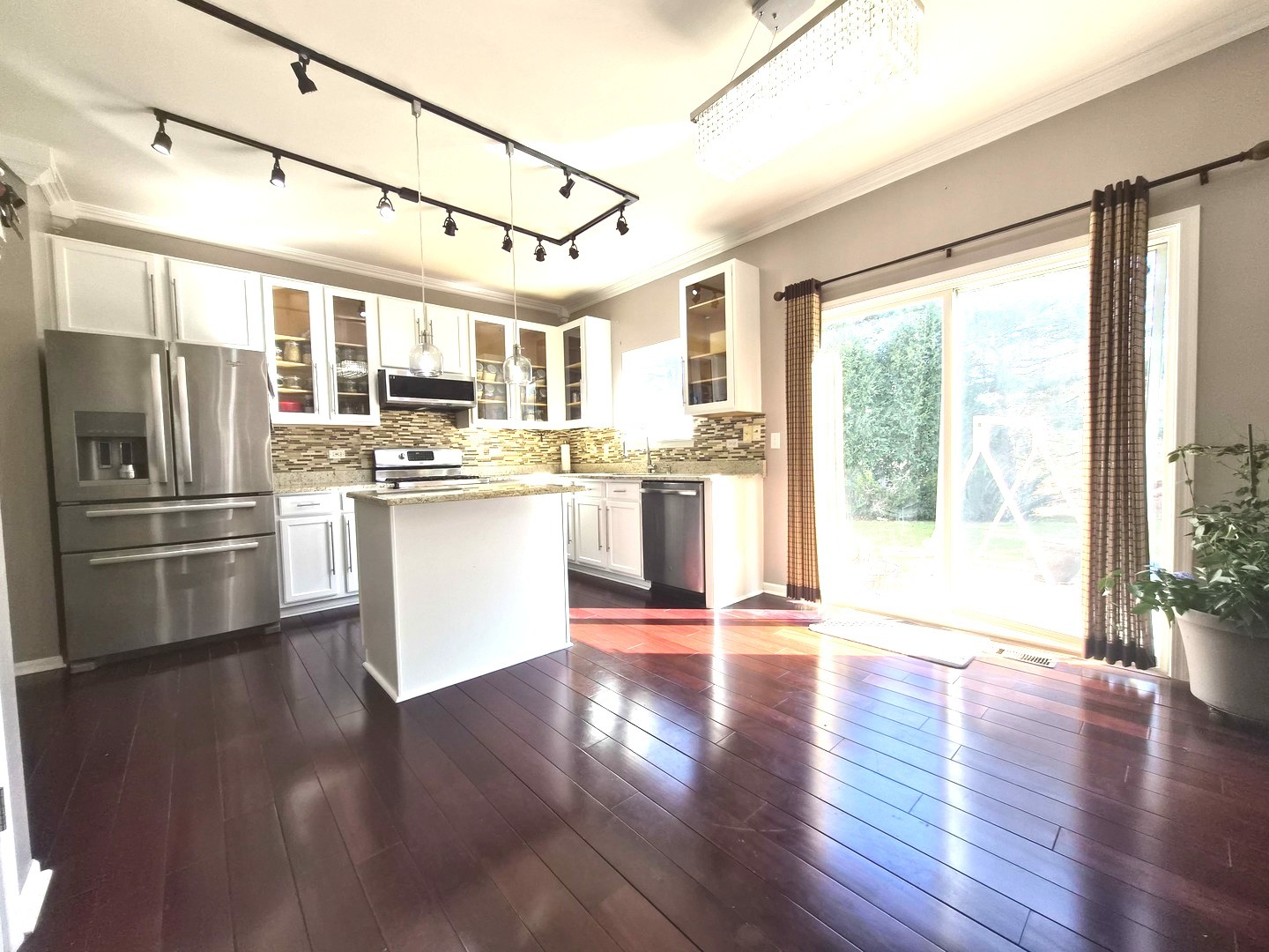 3817 Baybrook Drive, Aurora, IL 60504