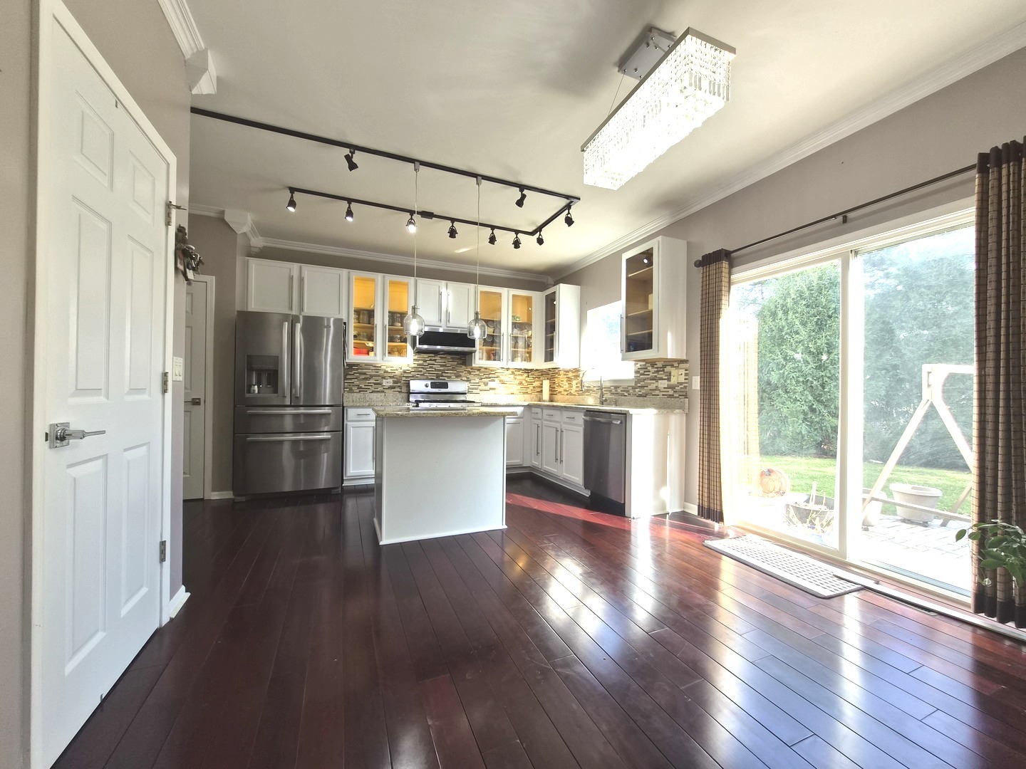 3817 Baybrook Drive, Aurora, IL 60504