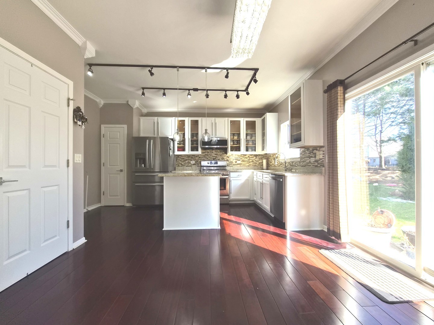 3817 Baybrook Drive, Aurora, IL 60504