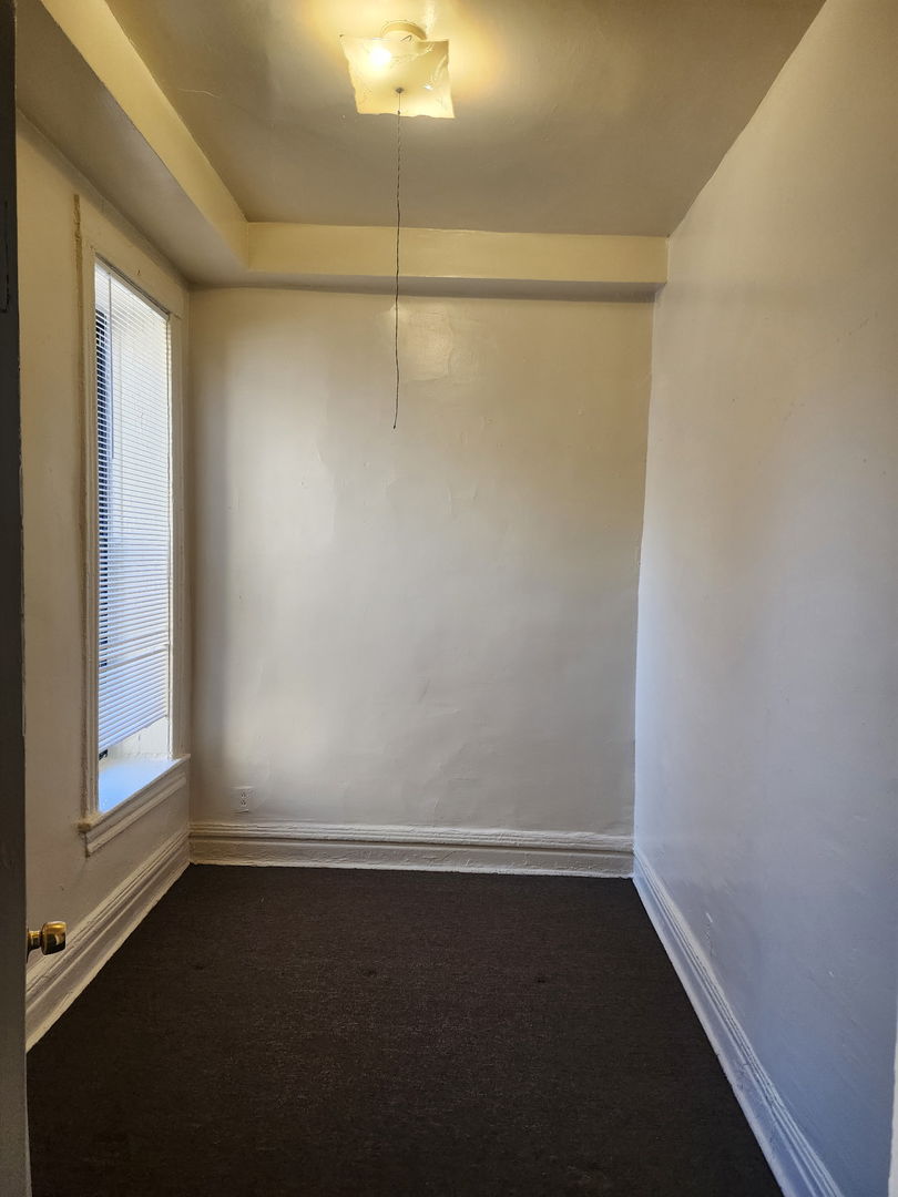 6527 S Kimbark Avenue #1, Chicago, IL 60637