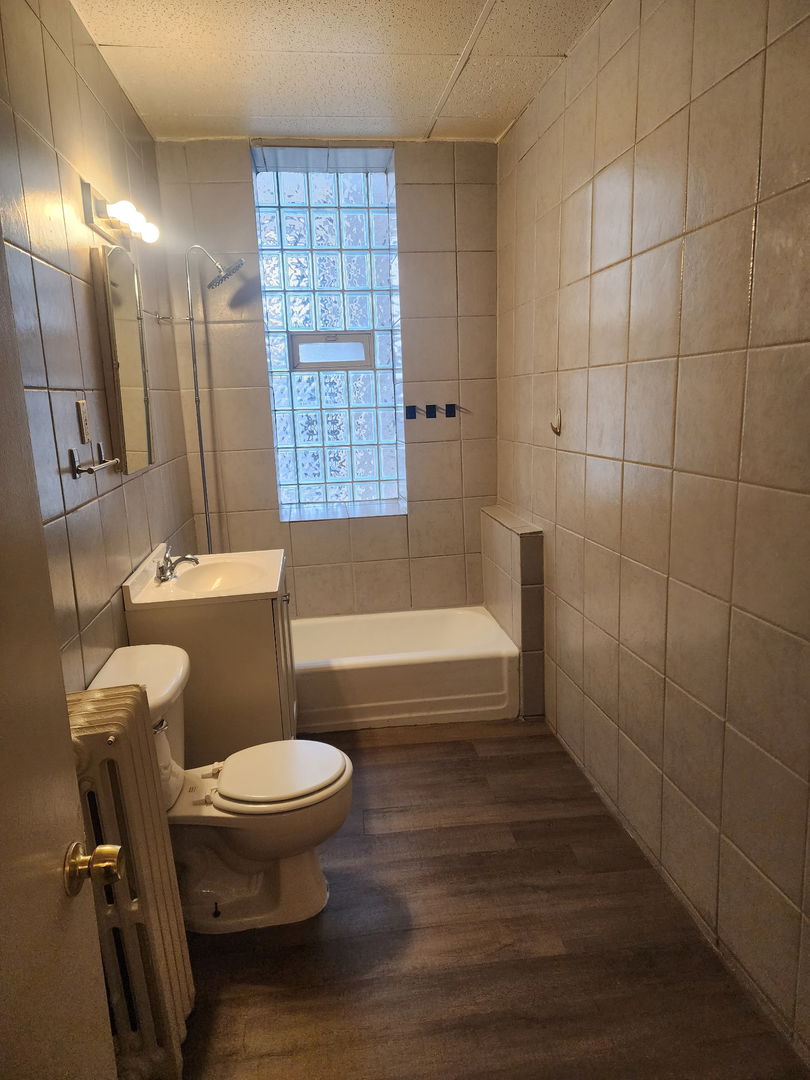 6527 S Kimbark Avenue #1, Chicago, IL 60637