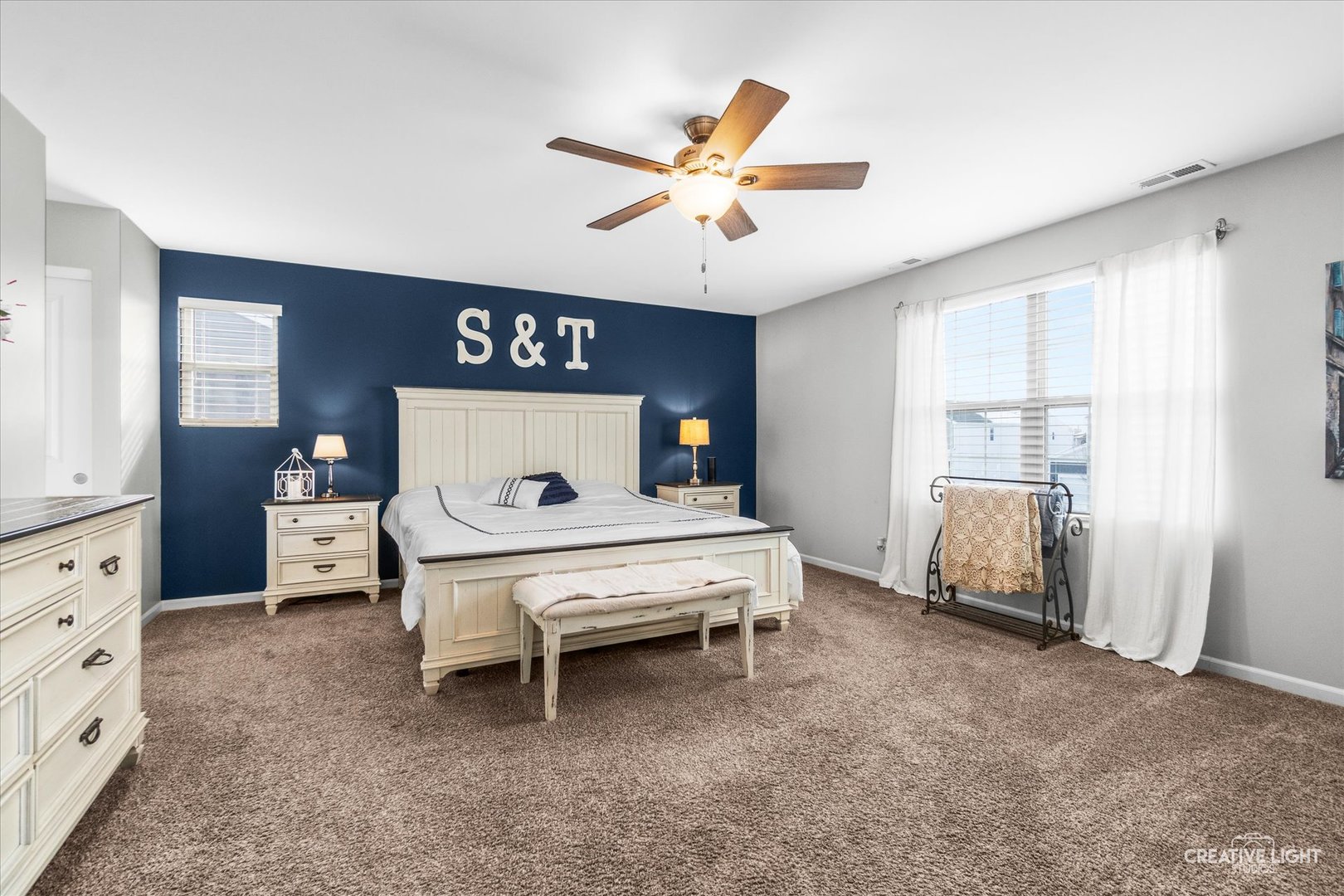 471 S Stone Brook Drive, Romeoville, IL 60446