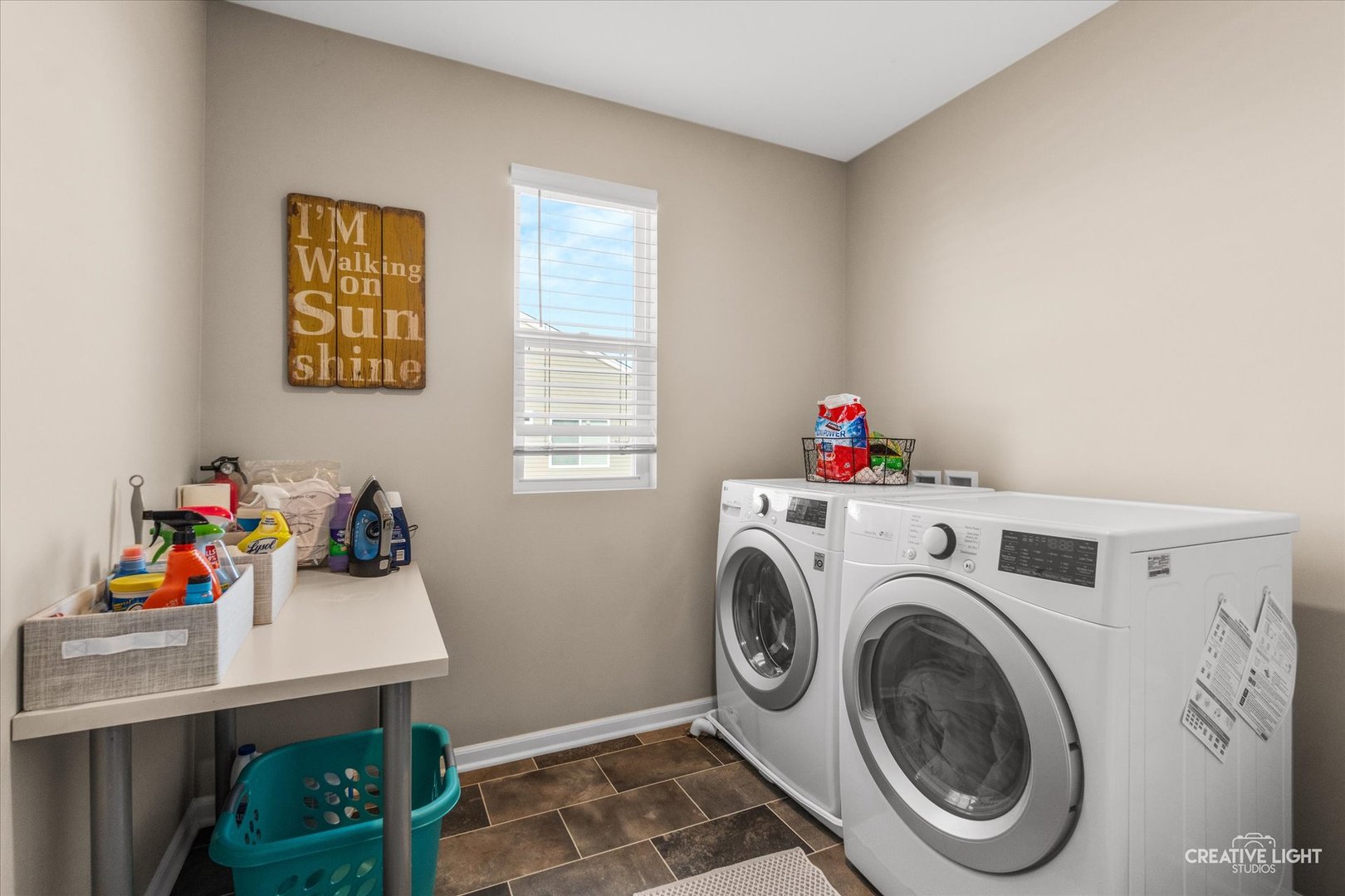 471 S Stone Brook Drive, Romeoville, IL 60446