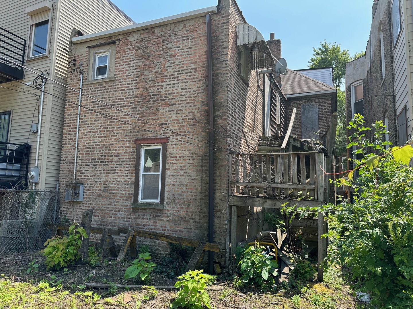 3830 W Fillmore Street, Chicago, IL 60624