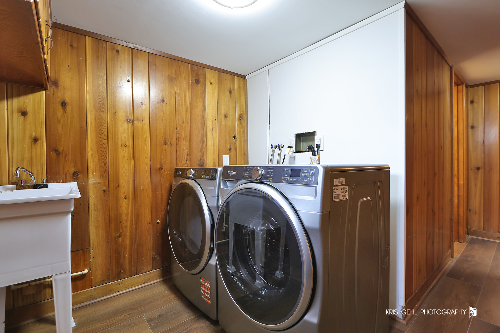 2207 Emmaus Avenue, Zion, IL 60099