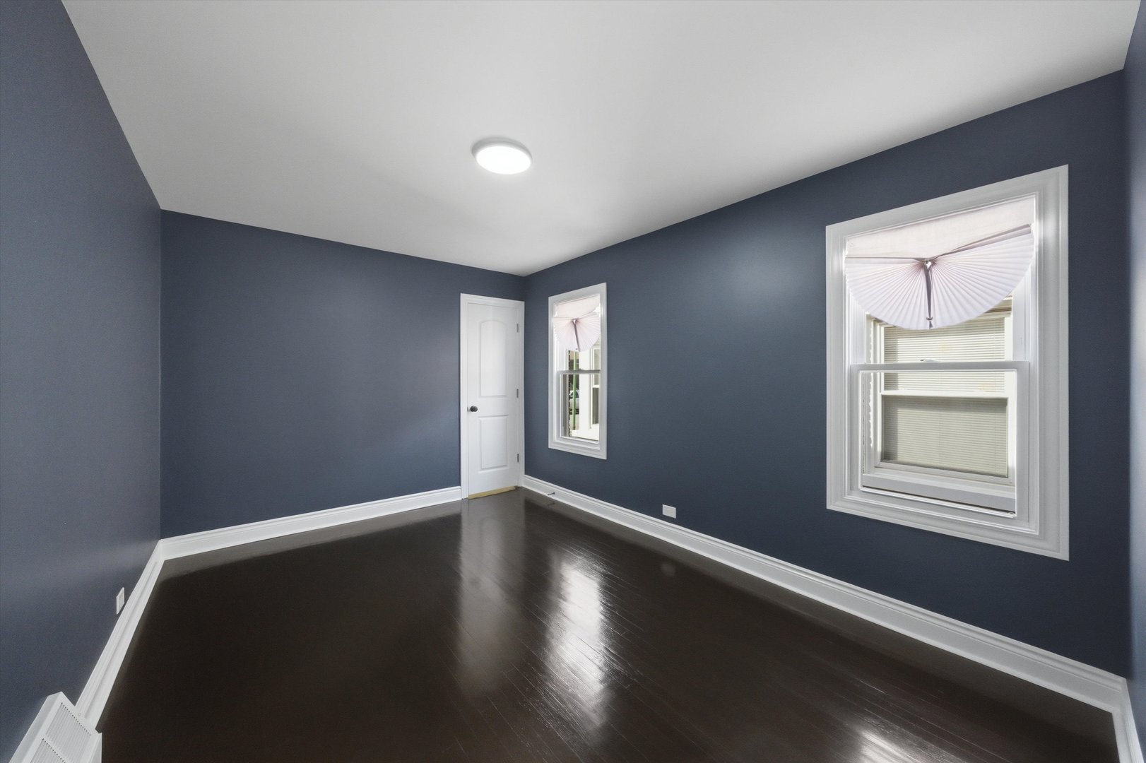 7145 S Richmond Street, Chicago, IL 60629