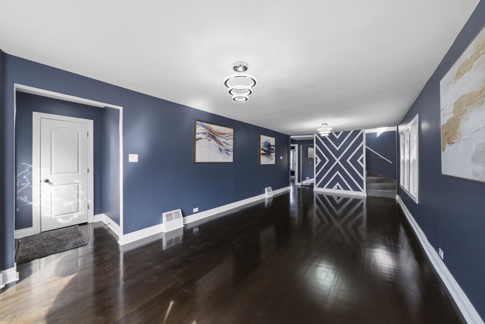 7145 S Richmond Street, Chicago, IL 60629