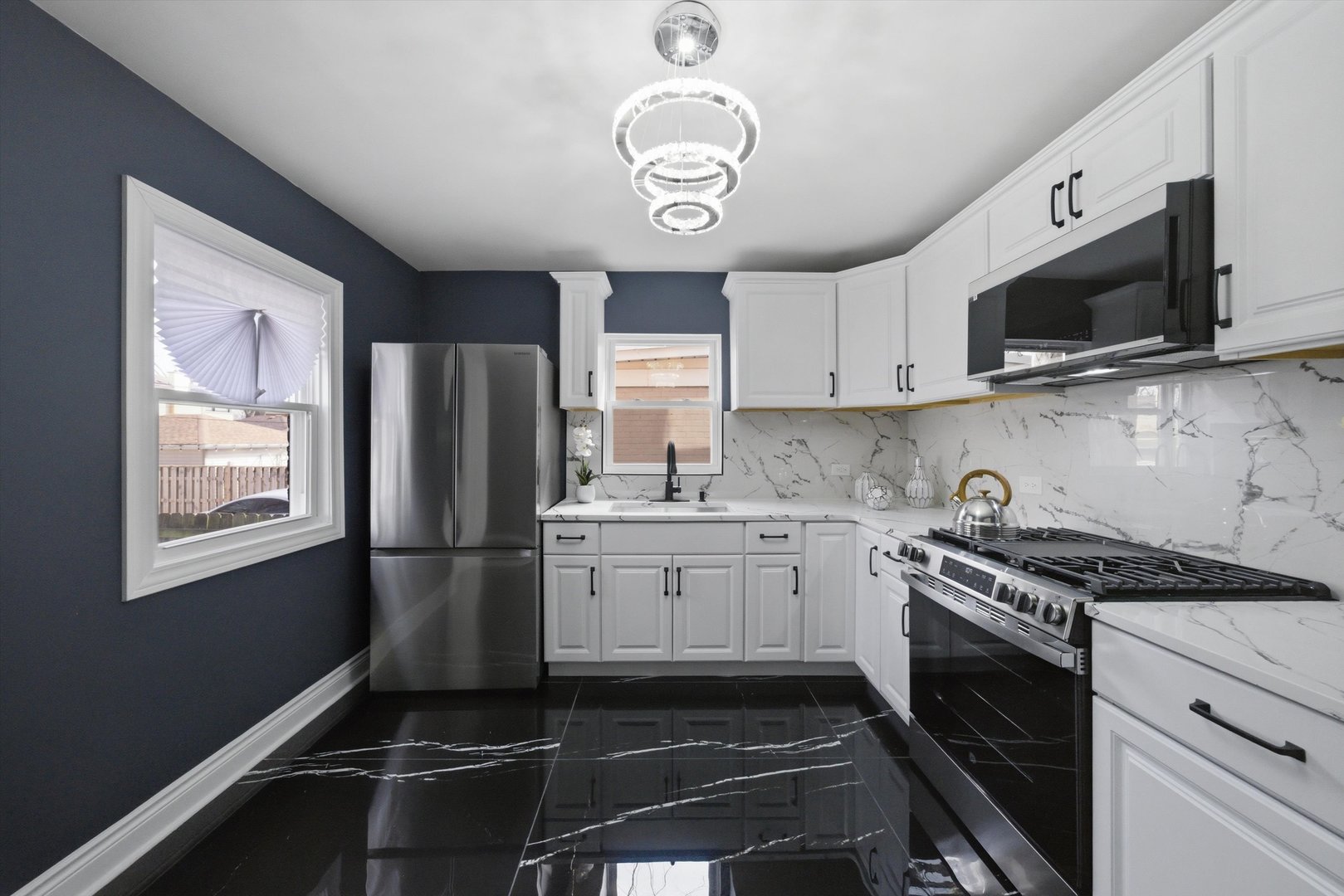 7145 S Richmond Street, Chicago, IL 60629