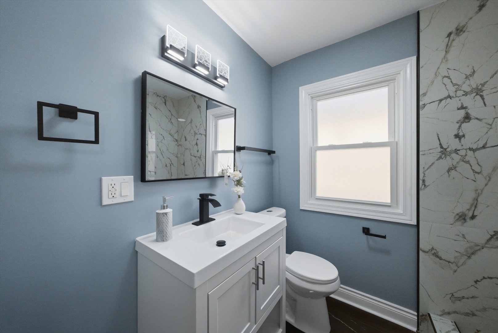 7145 S Richmond Street, Chicago, IL 60629