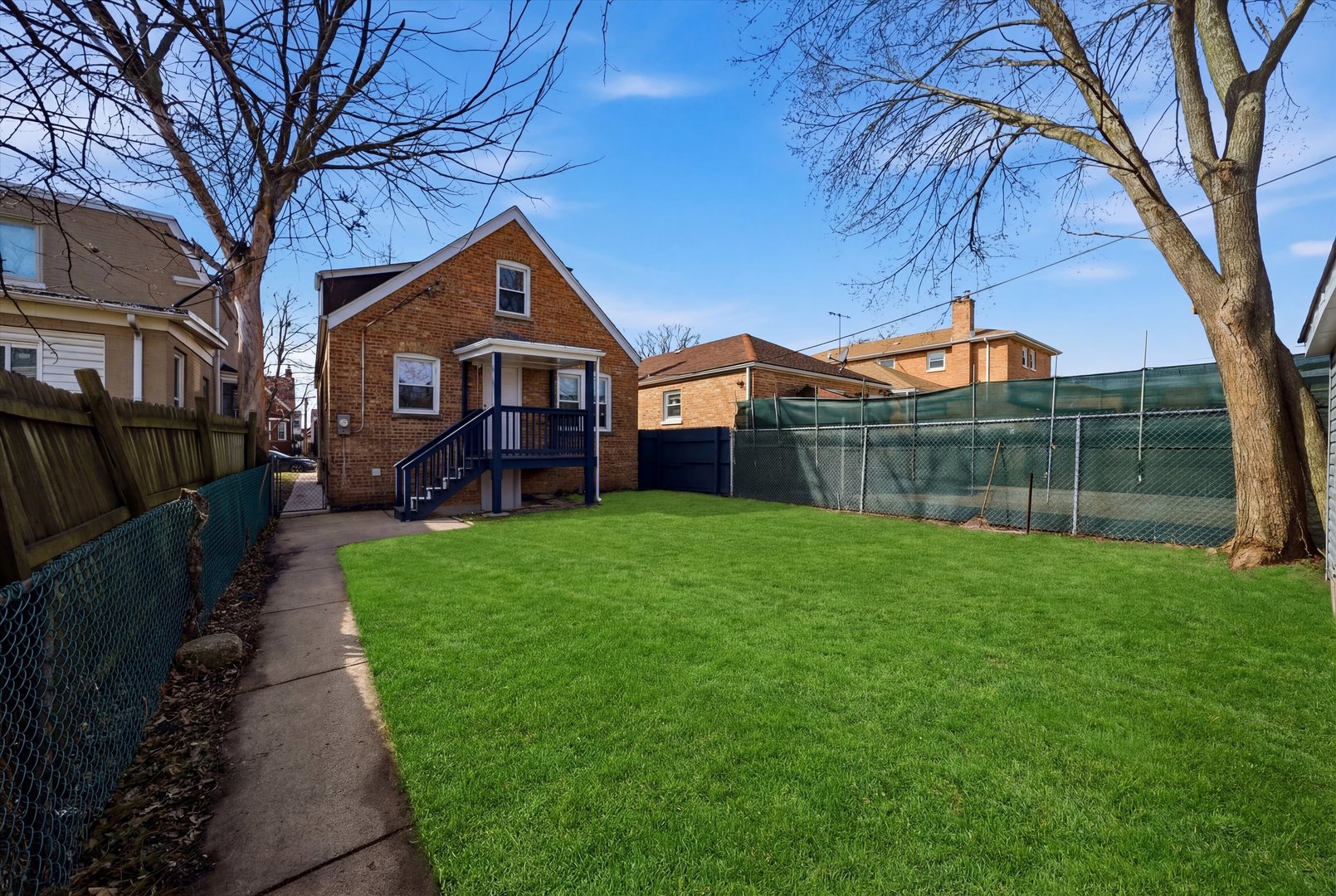 7145 S Richmond Street, Chicago, IL 60629