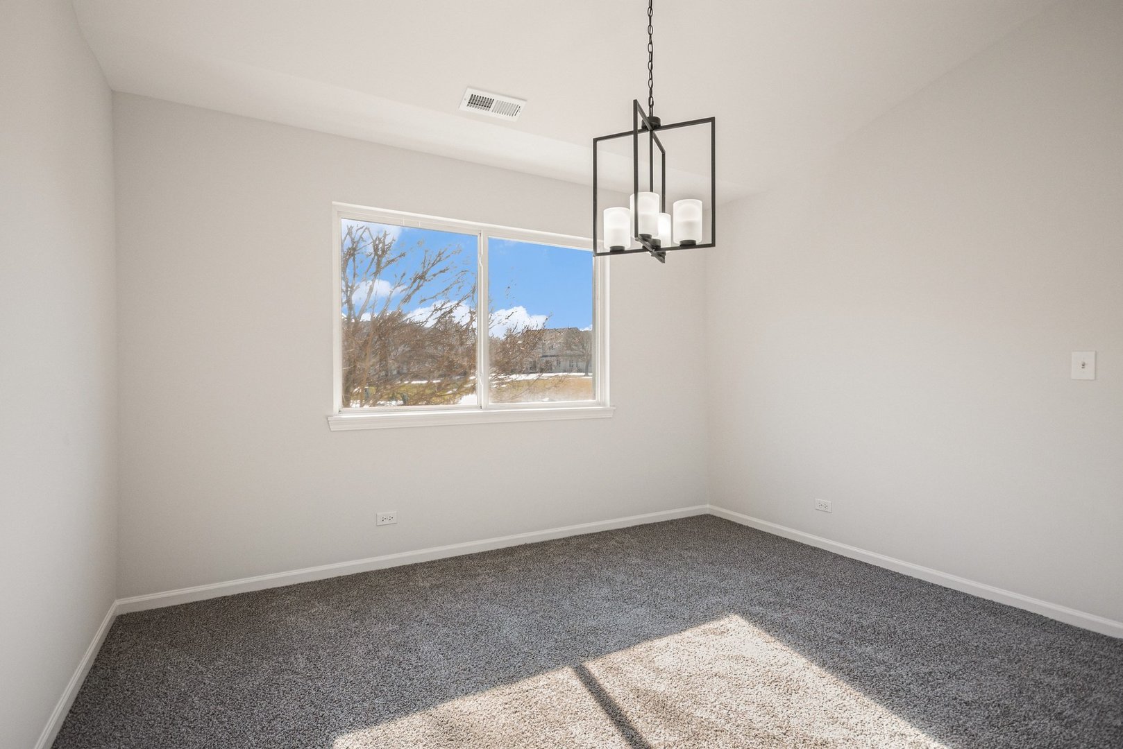 1428 Meadowsedge Lane, Carpentersville, IL 60110