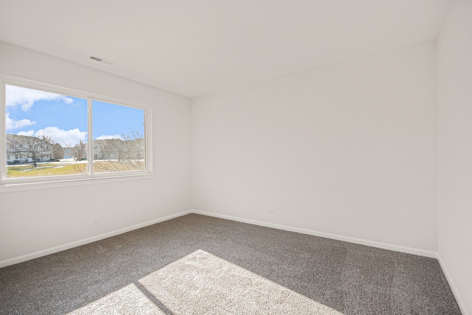 1428 Meadowsedge Lane, Carpentersville, IL 60110