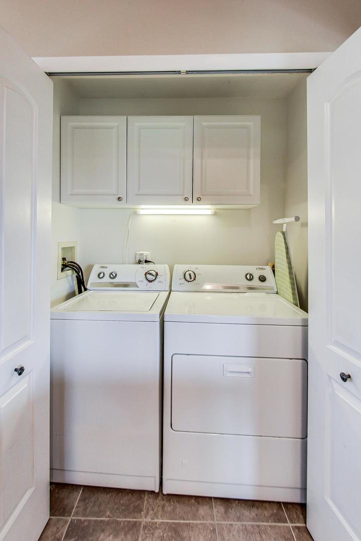 1242 N Linden Avenue, Palatine, IL 60074