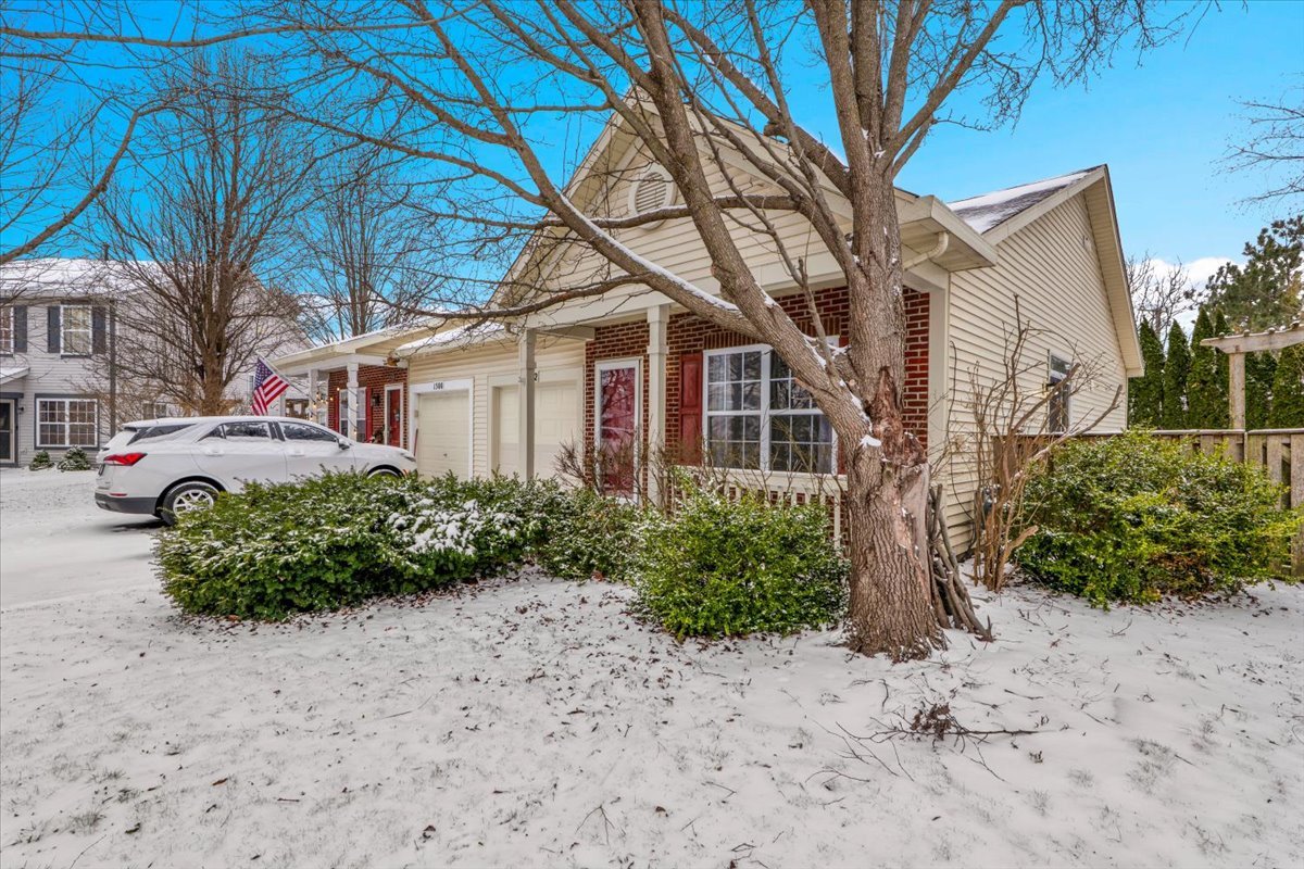 1502 Red Top Lane #1502, Minooka, IL 60447