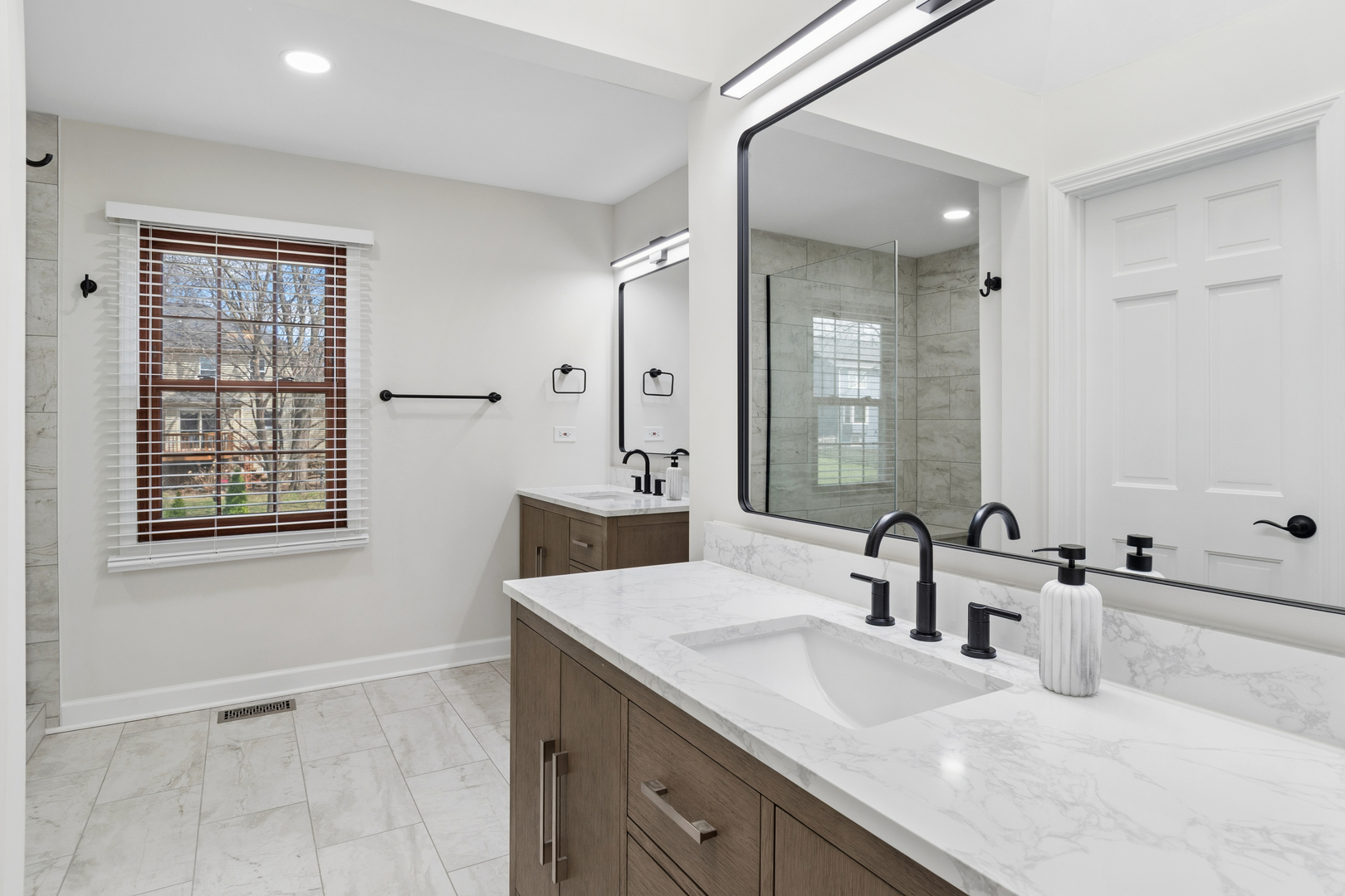 2238 Allegany Drive, Naperville, IL 60565