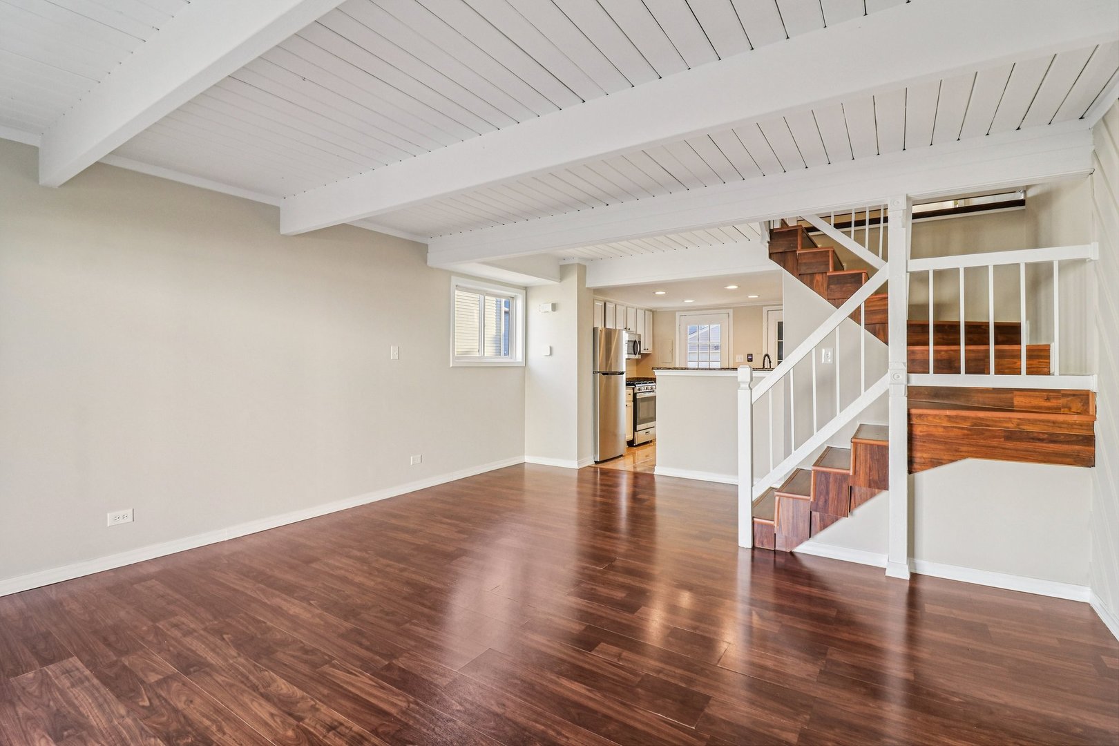 452 Meadow Green Lane, Round Lake Beach, IL 60073