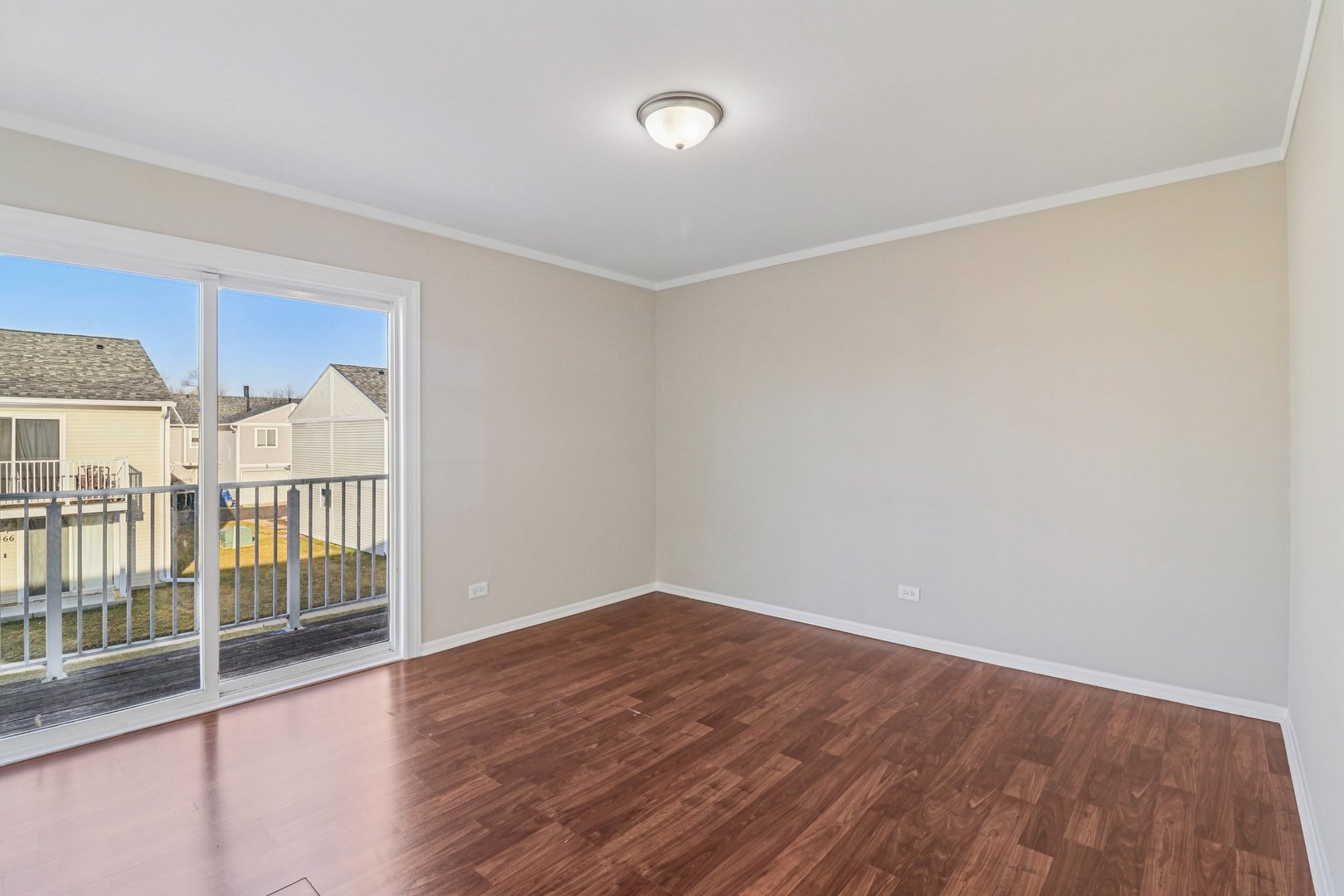 452 Meadow Green Lane, Round Lake Beach, IL 60073