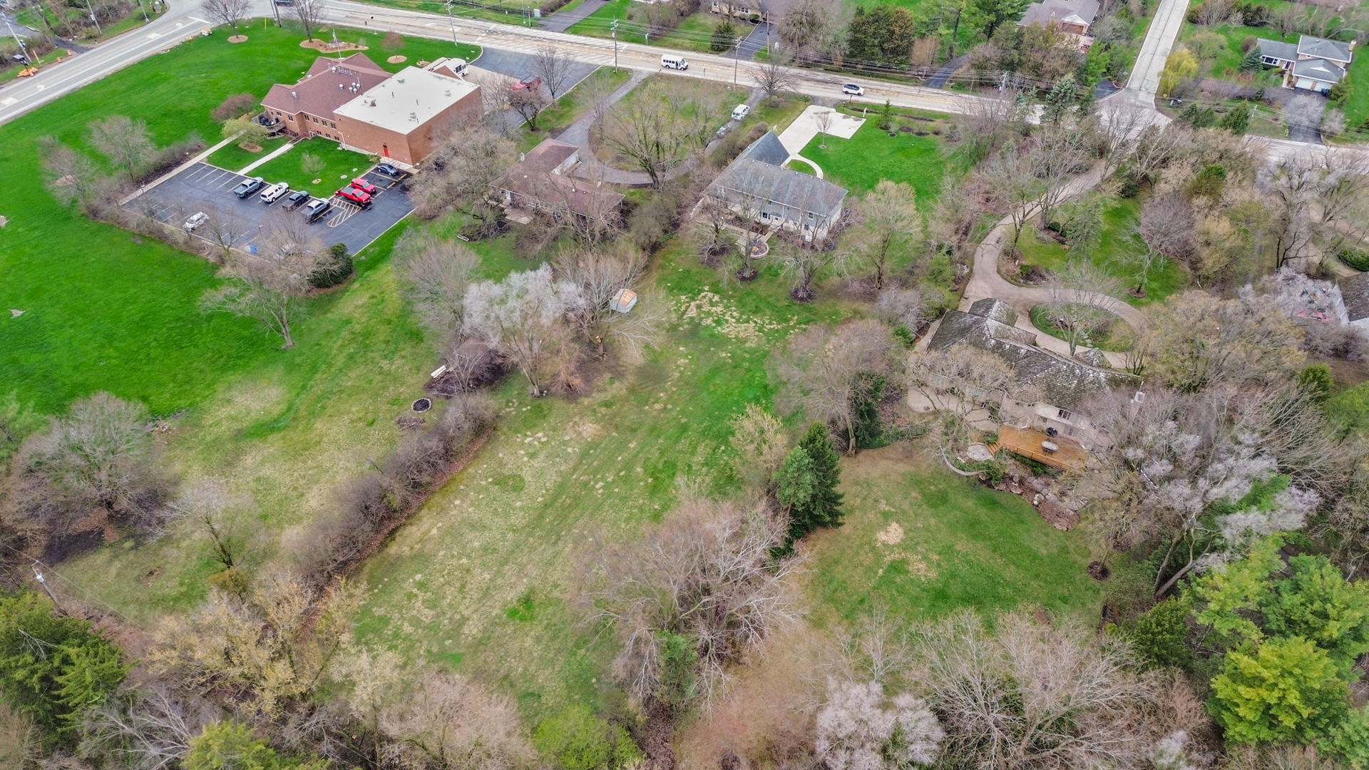 75 Ela Road, Inverness, IL 60067