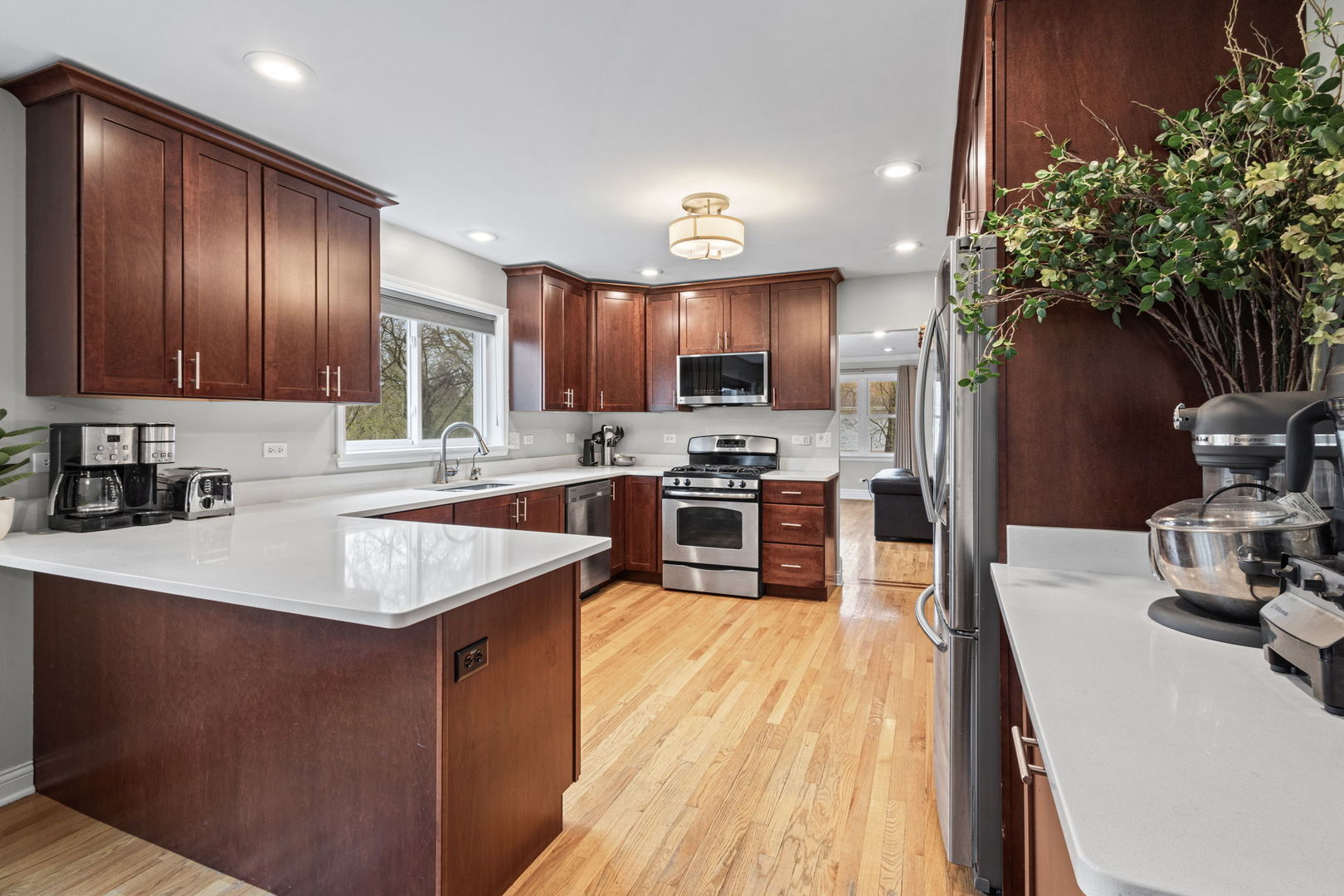 75 Ela Road, Inverness, IL 60067