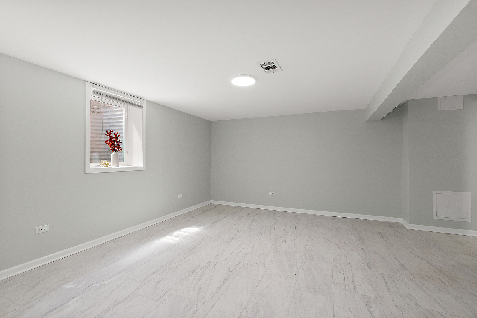 1051 Burnham Avenue, Calumet City, IL 60409