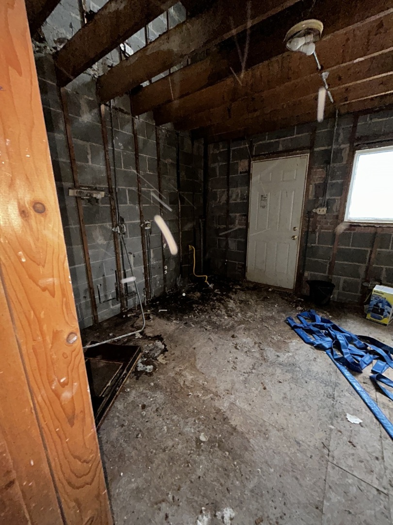 1142 E 81st Street #C, Chicago, IL 60619