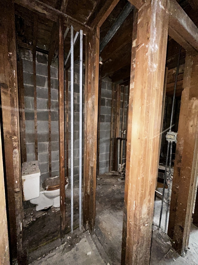 1142 E 81st Street #C, Chicago, IL 60619