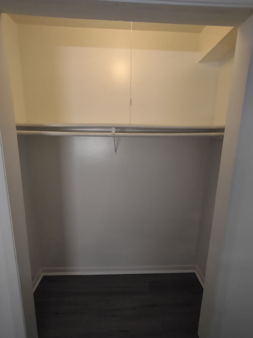 4041 S Harlem Avenue #3, Stickney, IL 60402