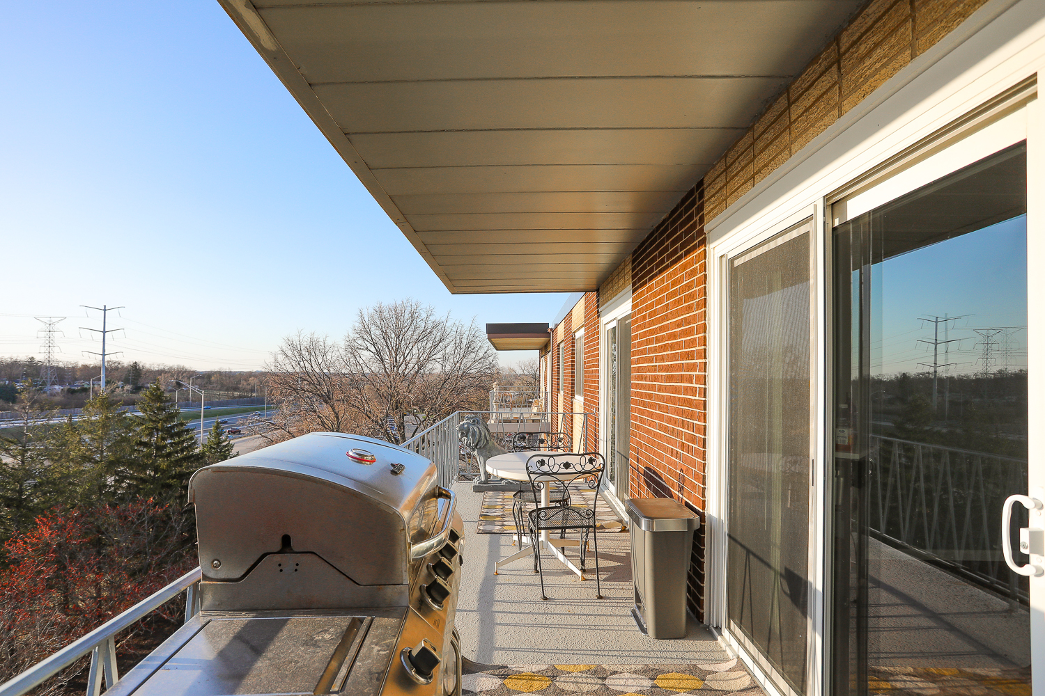 2900 Maple Avenue #19E, Downers Grove, IL 60515