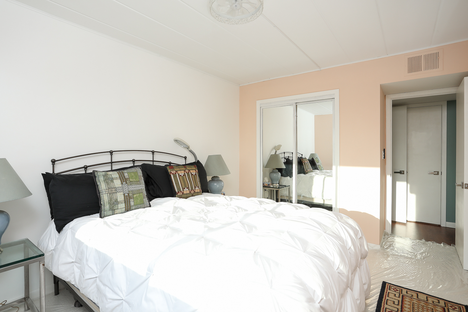 2900 Maple Avenue #19E, Downers Grove, IL 60515