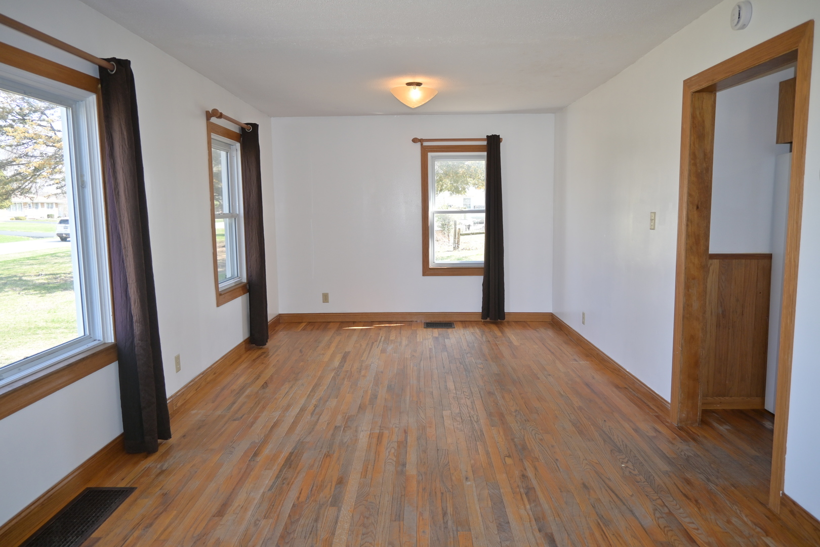 185 W Southmor Road, Morris, IL 60450