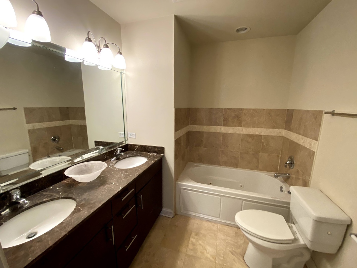 3342 W 19th Street #1W, Chicago, IL 60623