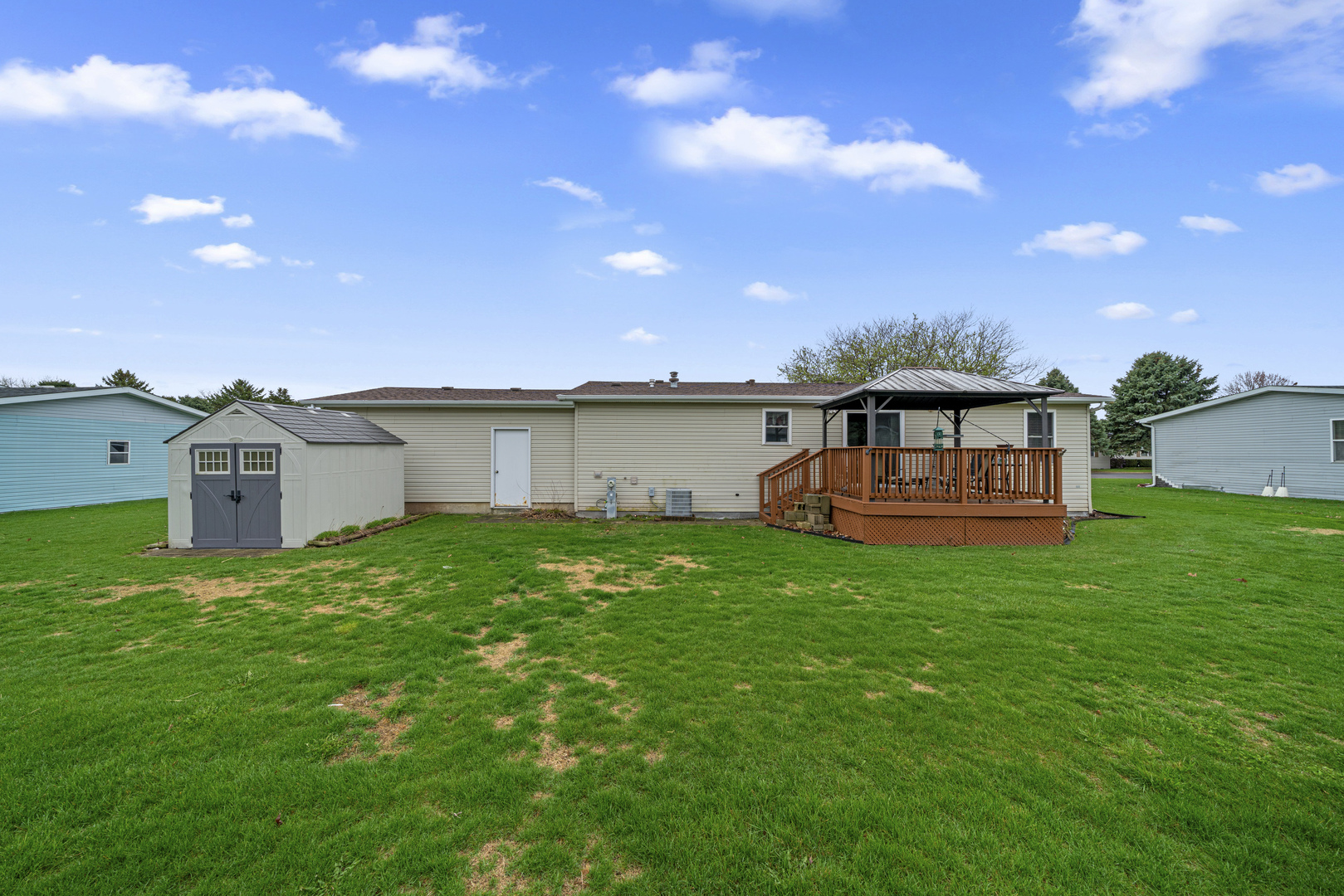 216 Meadowlark Lane, Sandwich, IL 60548