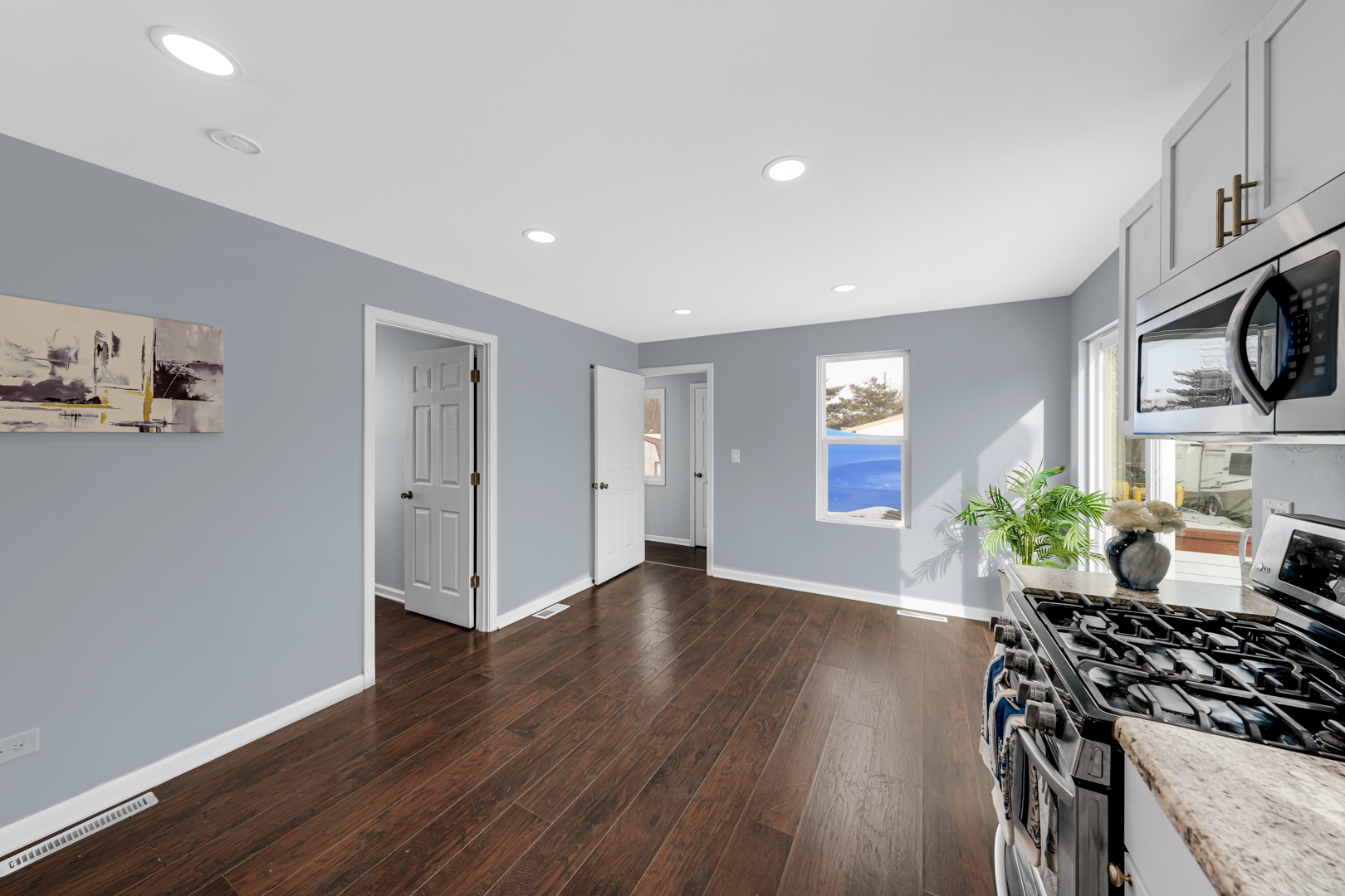 38717 N Lake Street, Antioch, IL 60002