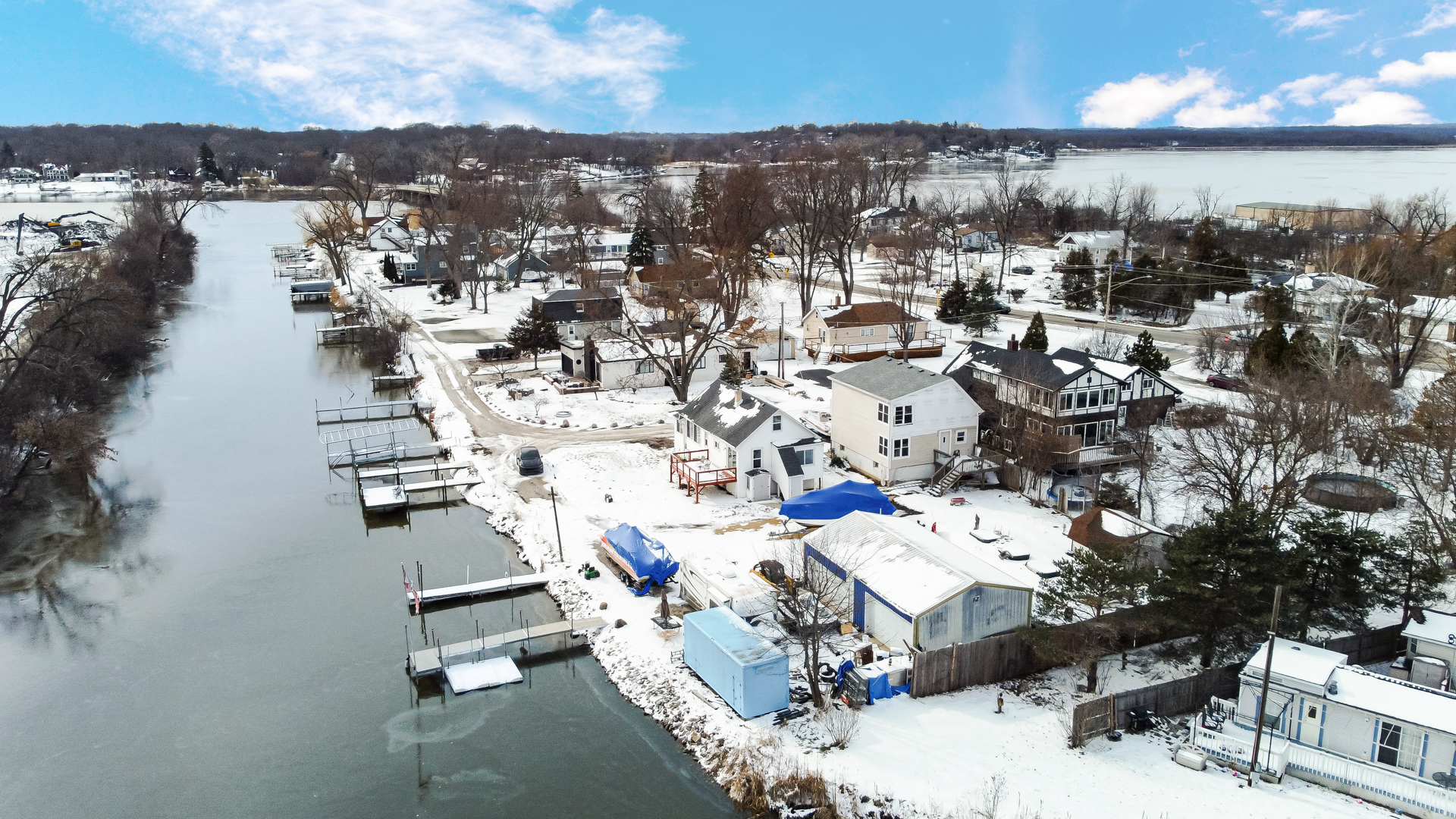 38717 N Lake Street, Antioch, IL 60002