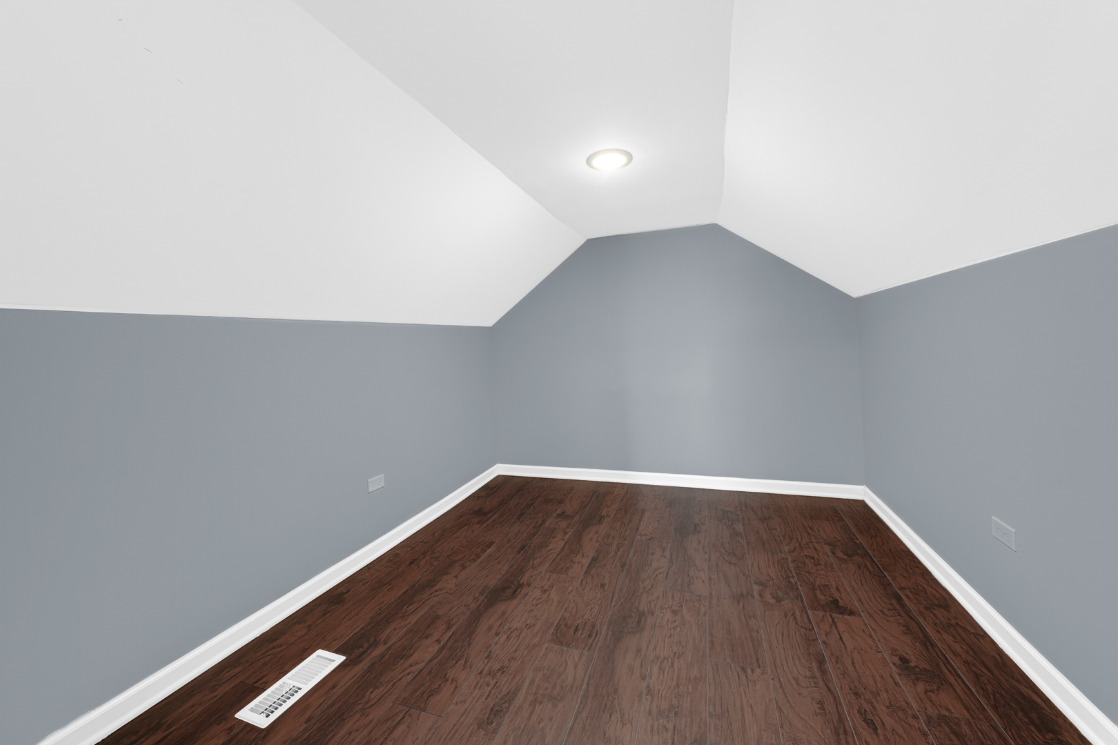 38717 N Lake Street, Antioch, IL 60002