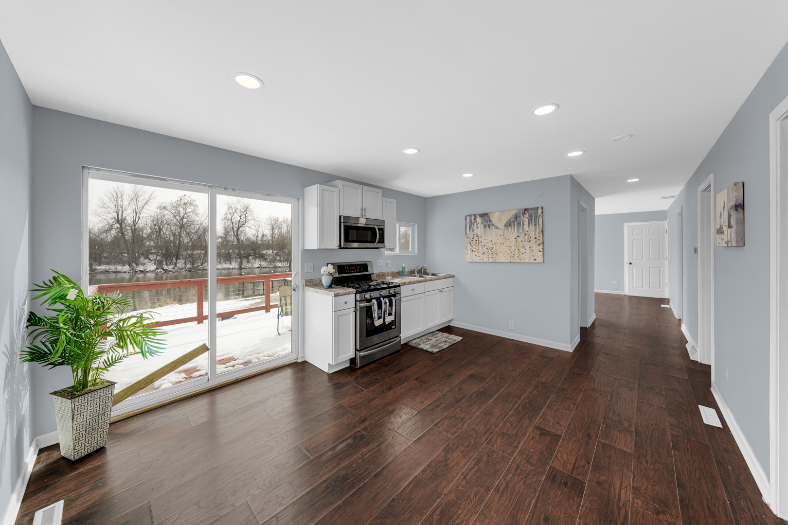 38717 N Lake Street, Antioch, IL 60002