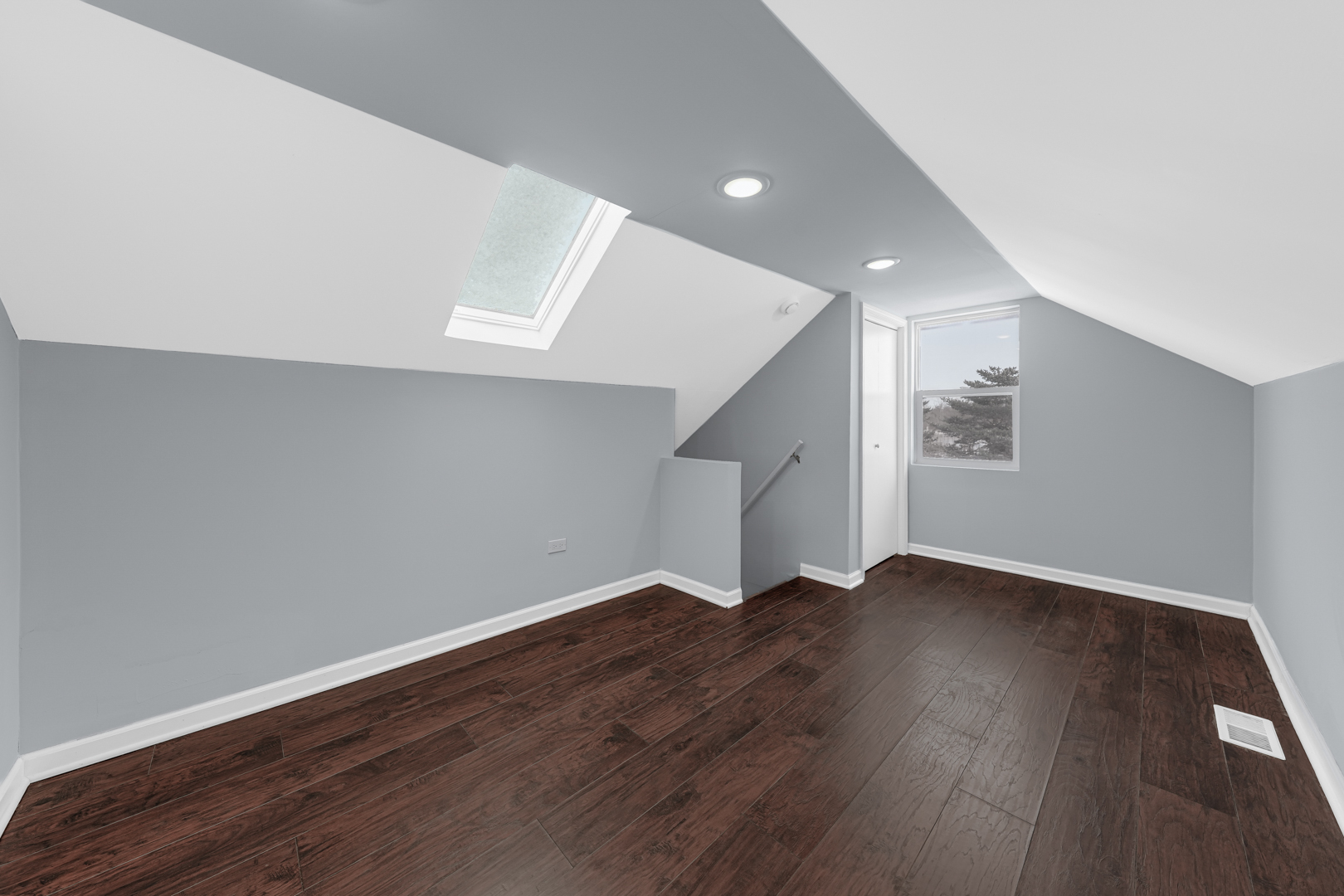 38717 N Lake Street, Antioch, IL 60002