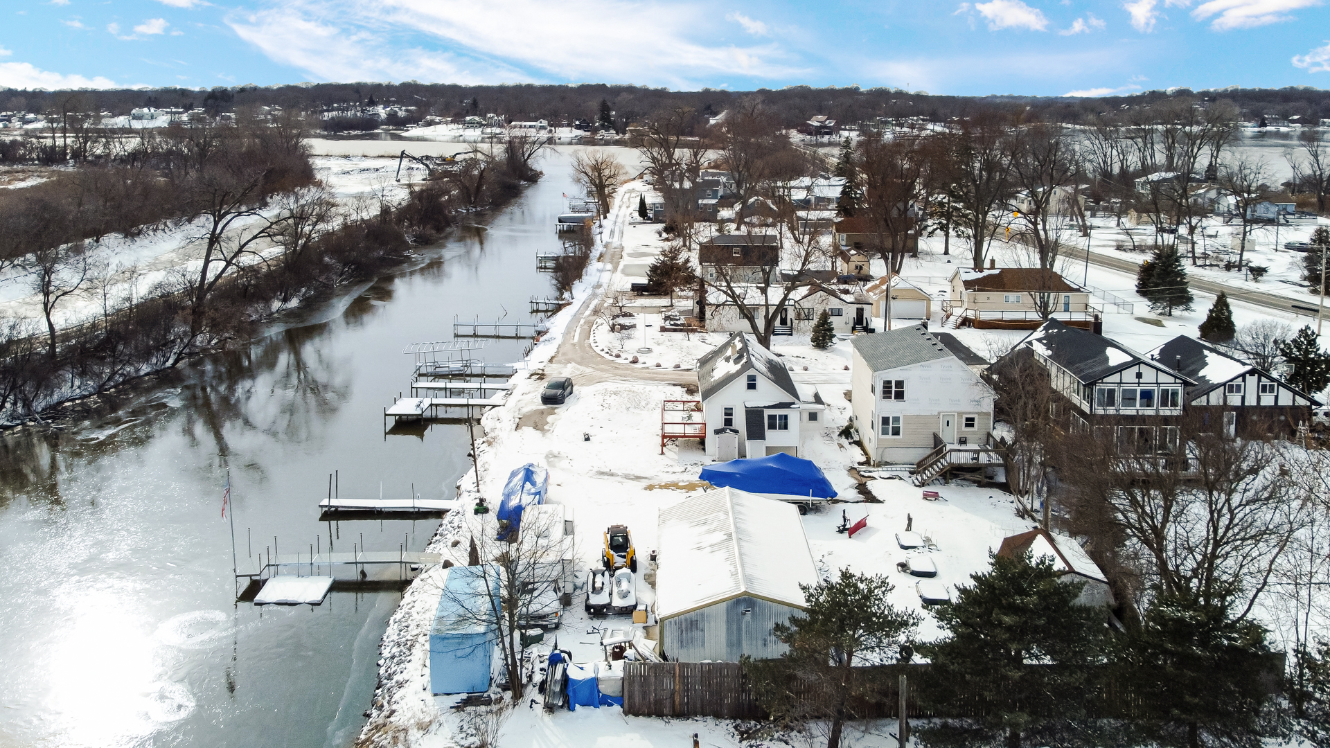 38717 N Lake Street, Antioch, IL 60002