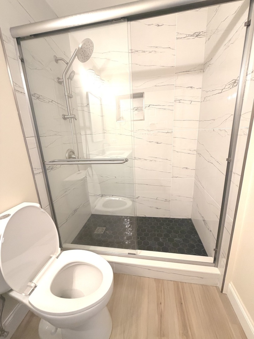 1324 Demmond Street, Joliet, IL 60432