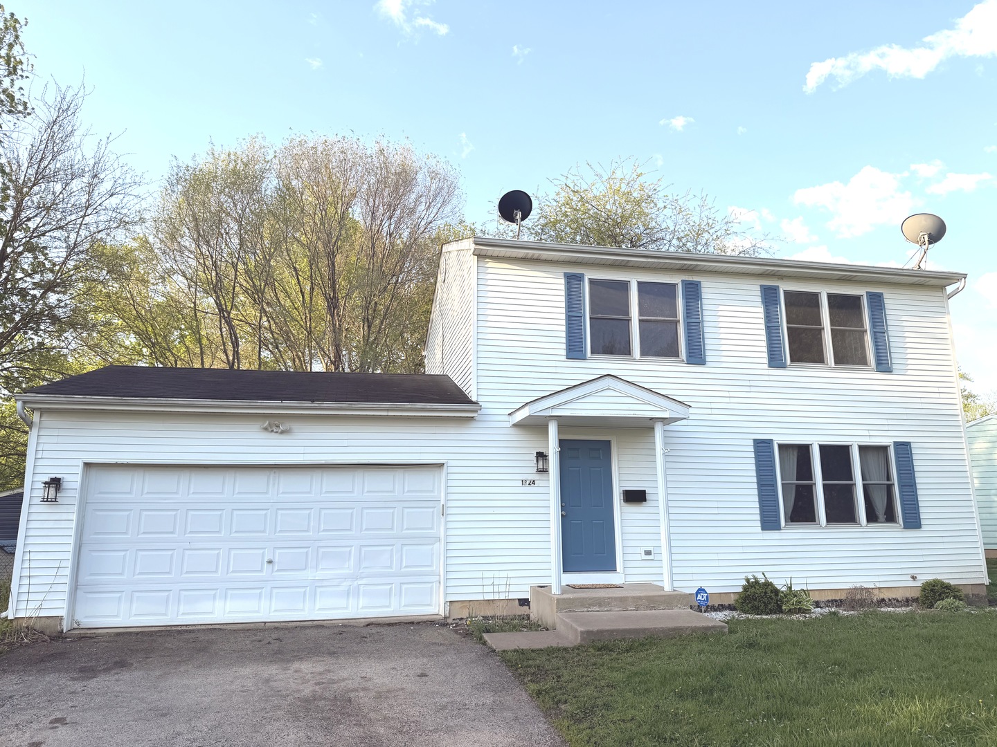 1324 Demmond Street, Joliet, IL 60432