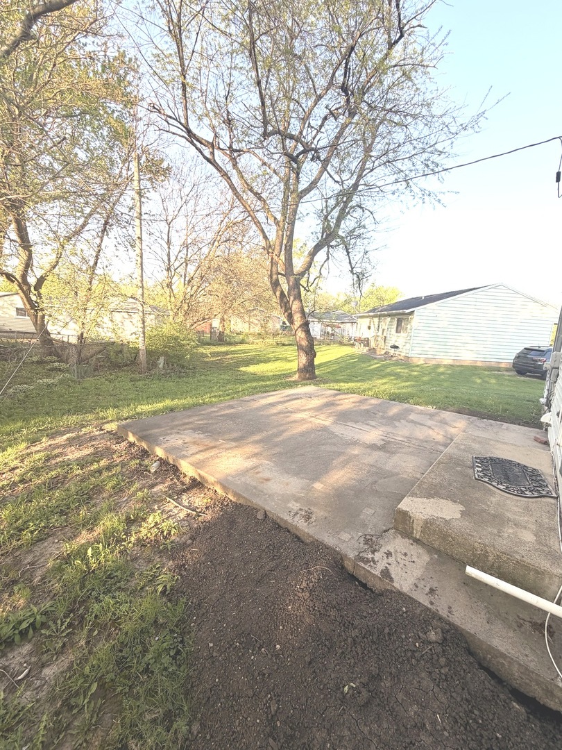 1324 Demmond Street, Joliet, IL 60432