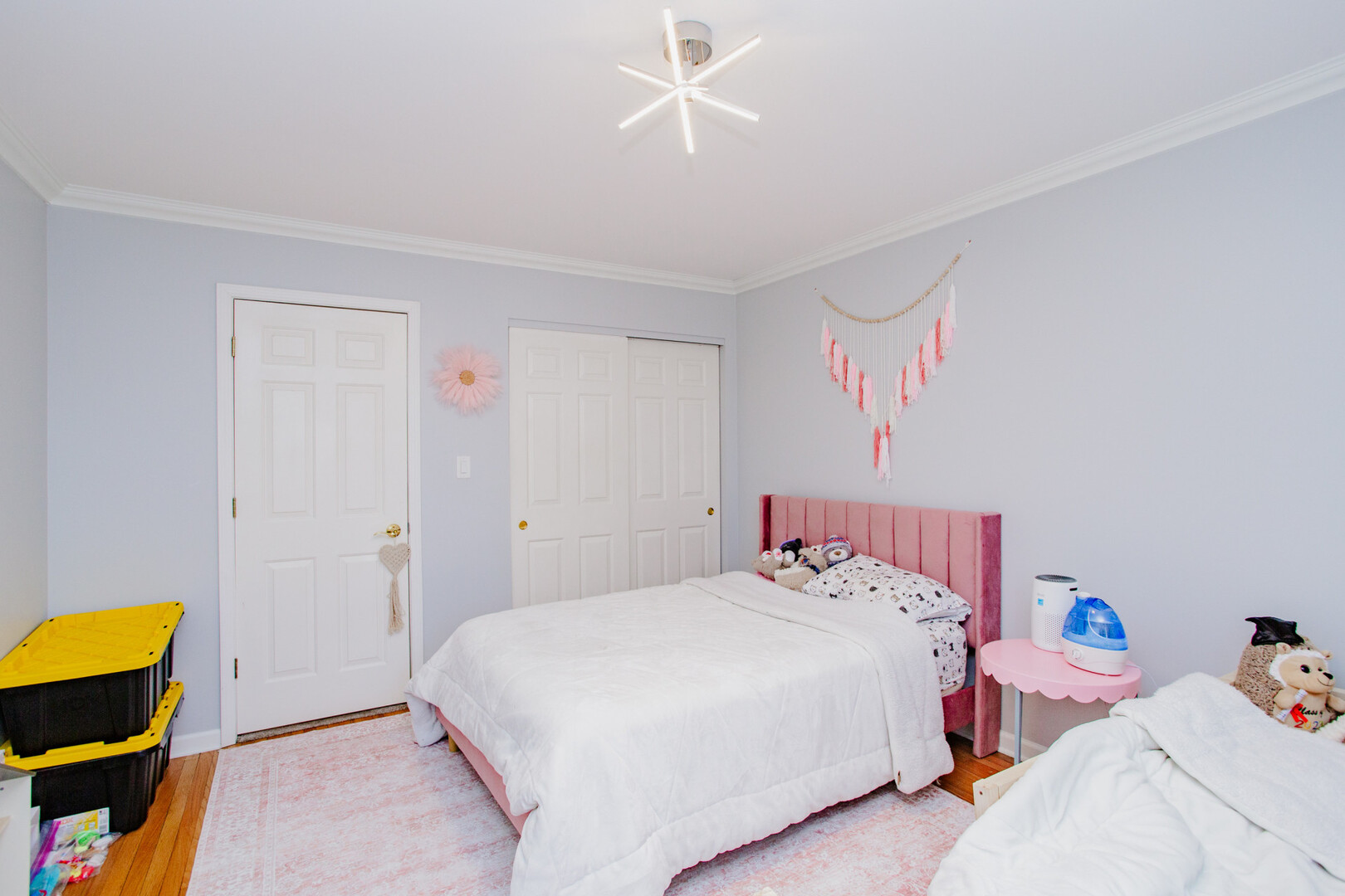 938 Aberdeen Drive, Crystal Lake, IL 60014