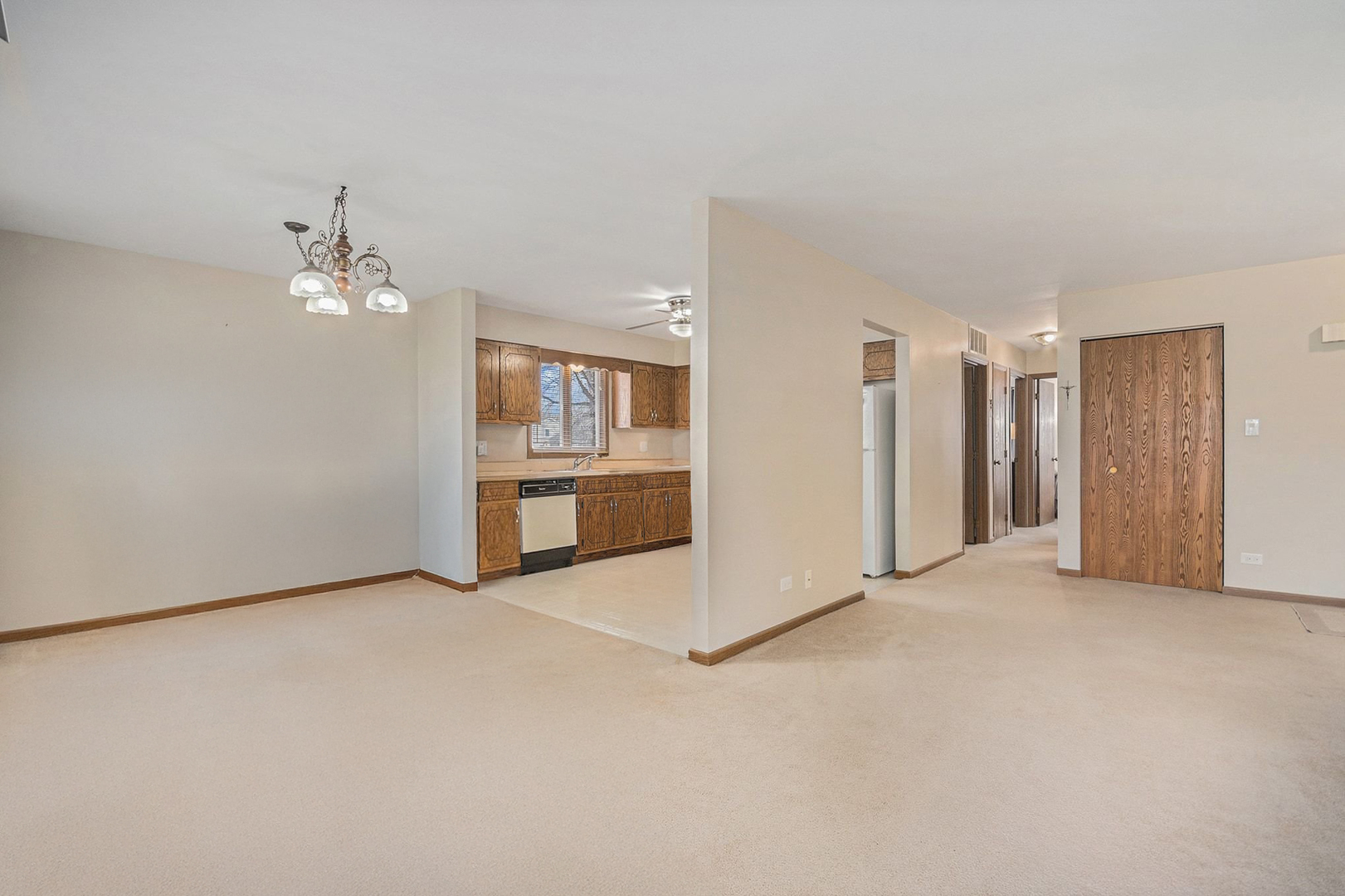 625 Crescenzo Court #B, New Lenox, IL 60451